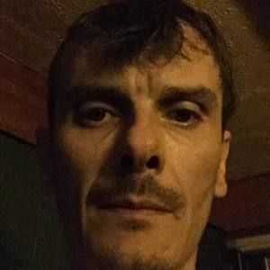 Meet your Posher, Larry